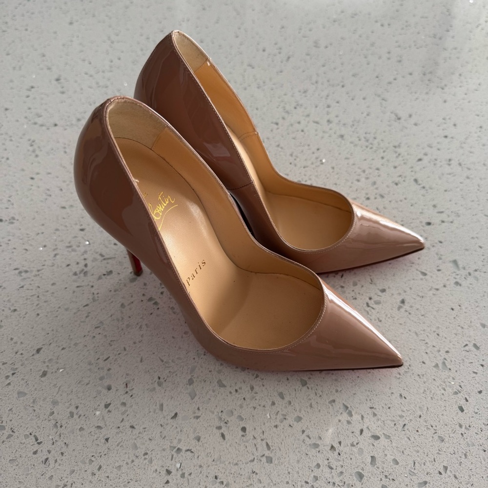Christian Louboutin Nude Patent Leather Heels - Picture 2 of 10